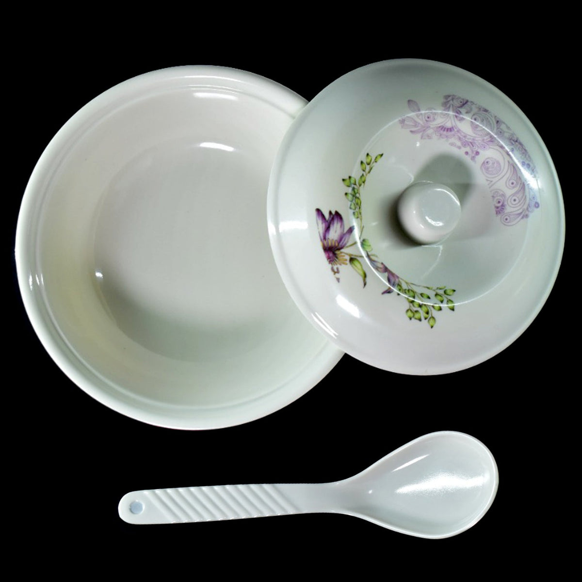 32-piece plastic dinner set showing a complete collection of tableware.