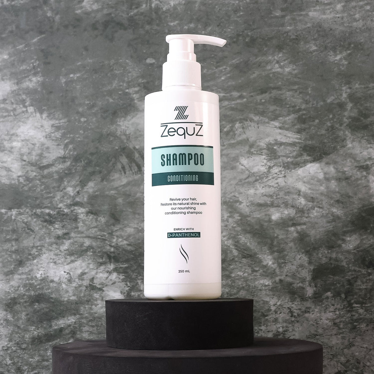 Conditioning shampoo lather showing smooth and hydrating hair care effect
