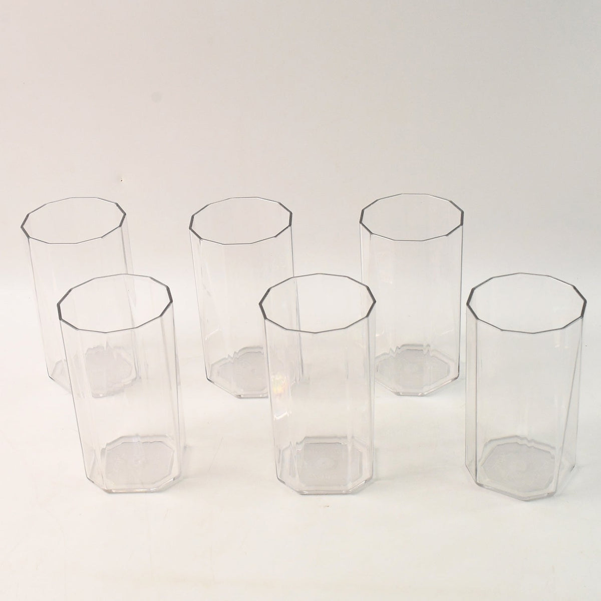 Elegant hexagonal cut unbreakable water tumbler plastic glass set